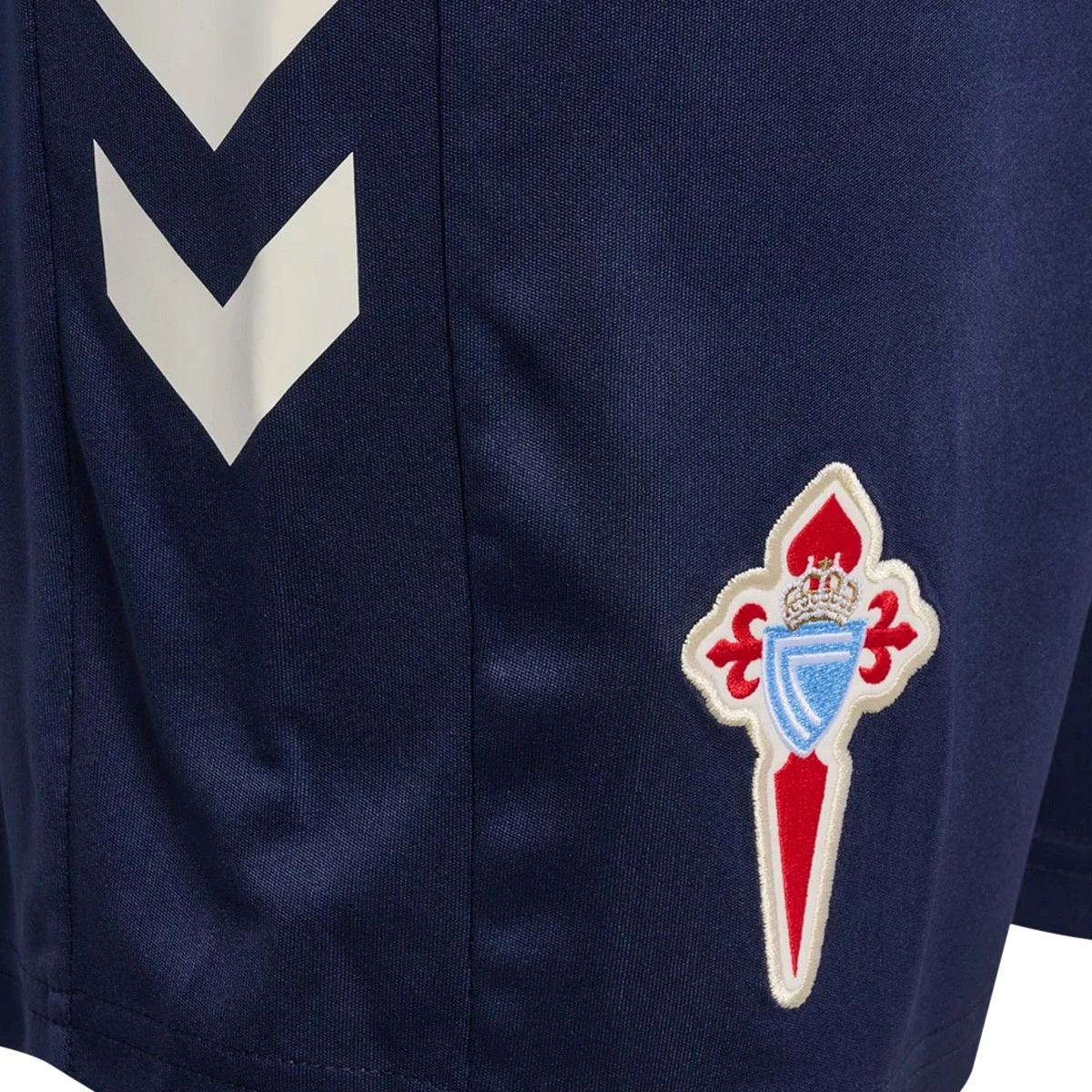 pantalon-corto-hummel-celta-de-vigo-segunda-equipacion-2026-2027-nino-peacoat-2