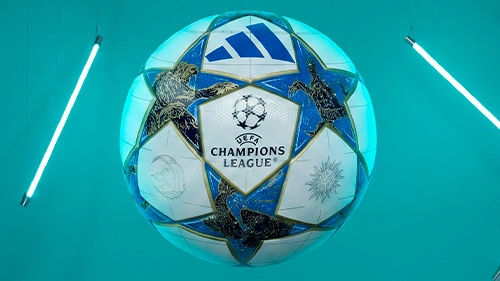 Piłki futbolowe